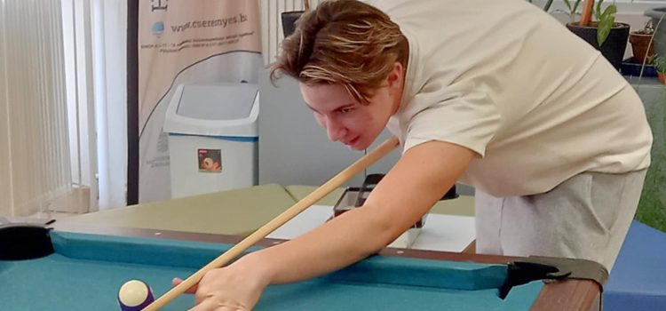 Ádám a Cseresnyés férfi biliárdbajnoka